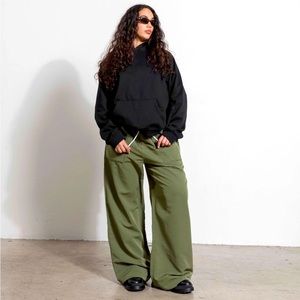 WIDE LEG MULTI POCKET PANT - OLIVE